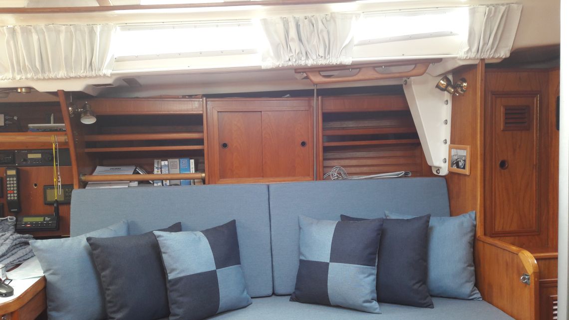 Bootkussens, kussens op maat, bootkussen bekleden, kussens boot, bootstoffering DD&B outdoor living