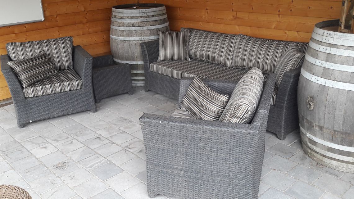 Kussens op maat, maatkussens, loungekussens DD&B outdoor living